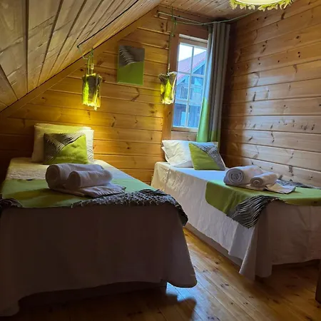 Chale Estrelas * Penhas da Saúde