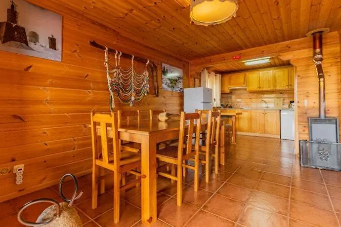 Chale Estrelas * Penhas da Saúde